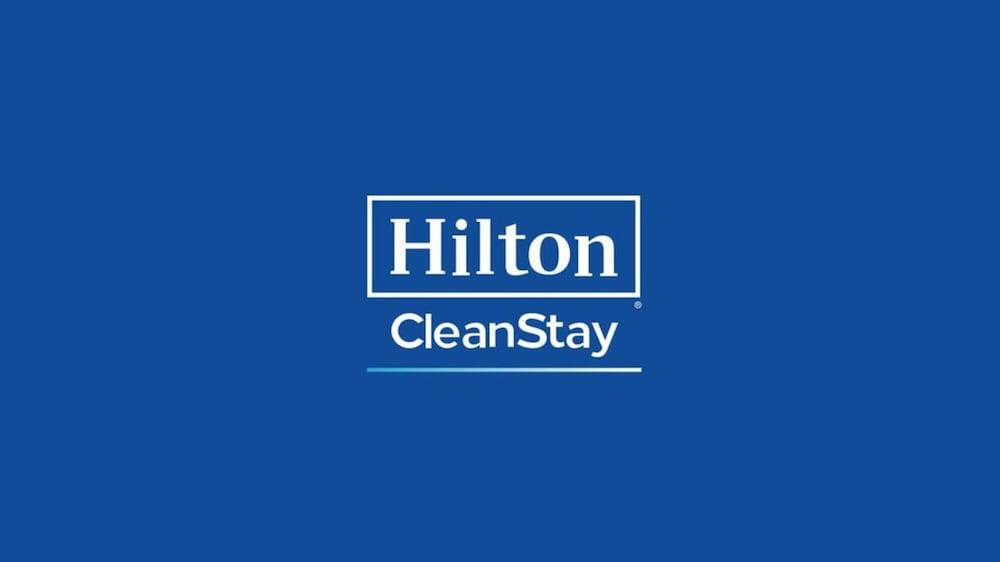 Hampton Inn ניופורט מראה חיצוני תמונה